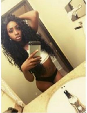 Noujoud call girl in Taylor Texas